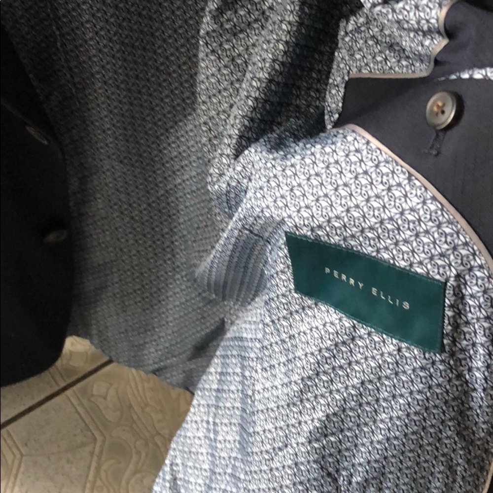 Suit Jacket - Picture 3 of 4